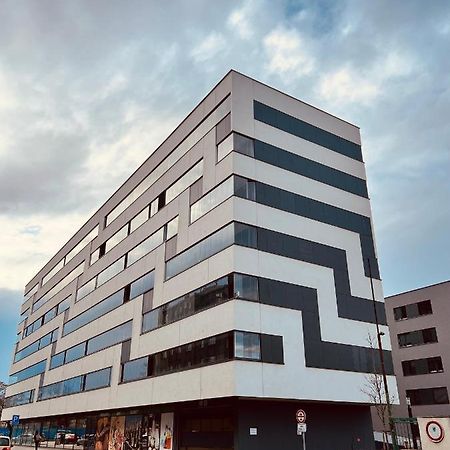 White Pearl Studio With Parking In Holesovice Praga Exterior foto
