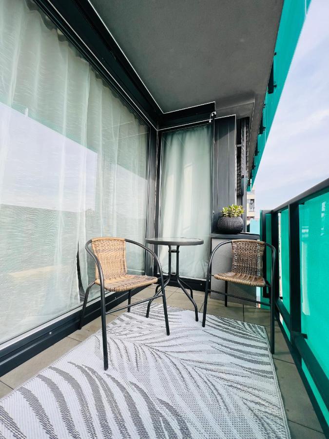 White Pearl Studio With Parking In Holesovice Praga Exterior foto